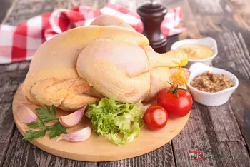 Csirke egész tanyasi kb 1kg